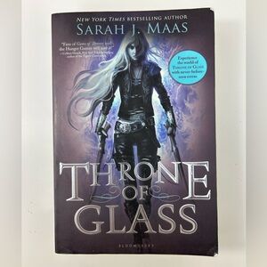Throne of Glass Book by Sarah J. Maas